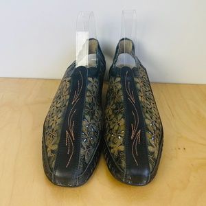 Pikolinos Womens Leather Floral Perf Comfort Walking Slingbacks, 42 / 11.5.